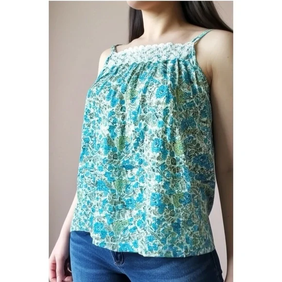 LOFT Floral Cami Blouse Cottage Blue Spaghetti Strap Top Lace Accent Sz Small P - Picture 9 of 9